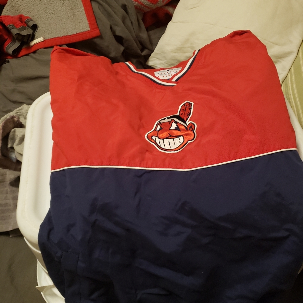Cleveland Indians Pullover